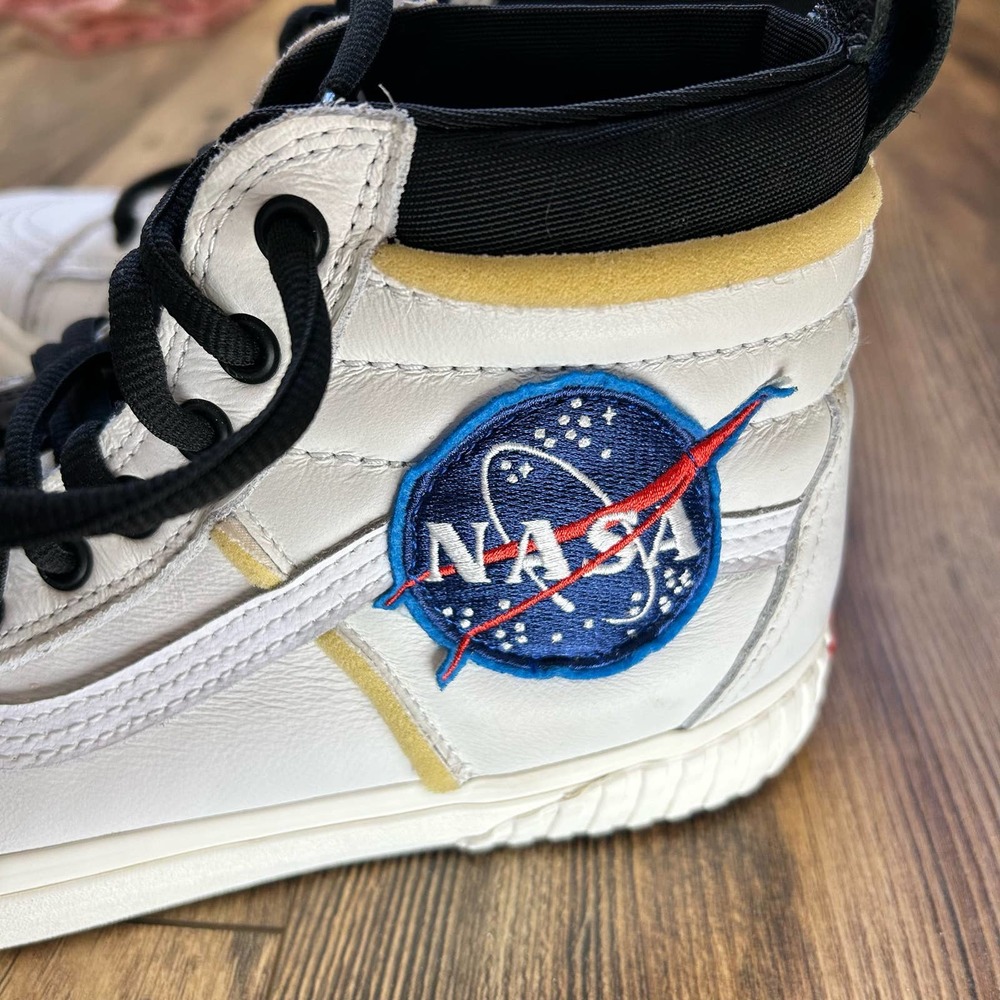 Vans NASA Sneakers High Top SK8-Hi 46 MTE DX Space Voyager White 10.5 - Picture 13 of 16